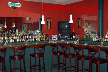 Learn behind an actual bar from our qualified instructors at the Professional Bartending School in Boston.