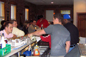 Learn behind an actual bar from our qualified instructors at our Kansas City bartending school!