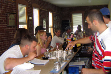 Learn behind an actual bar from our qualified instructors at our Kansas City bartending school!