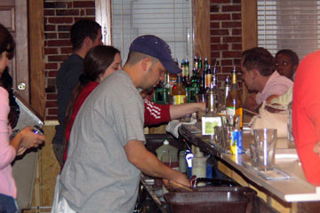 Learn behind an actual bar from our qualified instructors at our Kansas City bartending school!