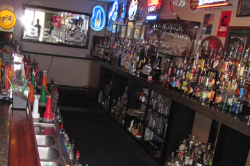 Learn behind an actual bar from our qualified instructors at the Professional Bartending School.