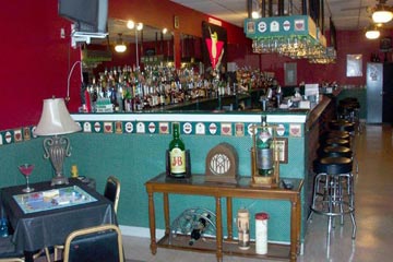 Learn behind an actual bar from our qualified instructors at the Professional Bartenders School in Tewksbury.