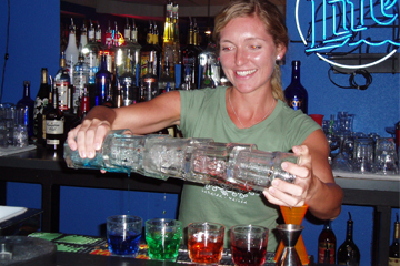 Learn bartending behind a fully-equipped bar in just two weeks at the Texas Bartending School in San, Antonio!