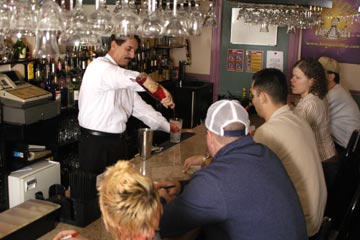 Learn behind an actual bar from our professional instructors at the Phoenix - Tempe, Arizona Bartending Academy!